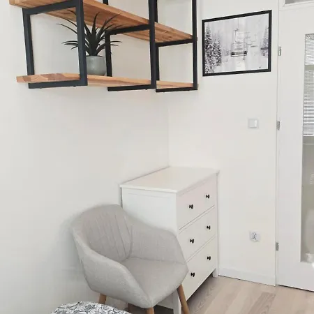 Cien Ducha Gor Apartment